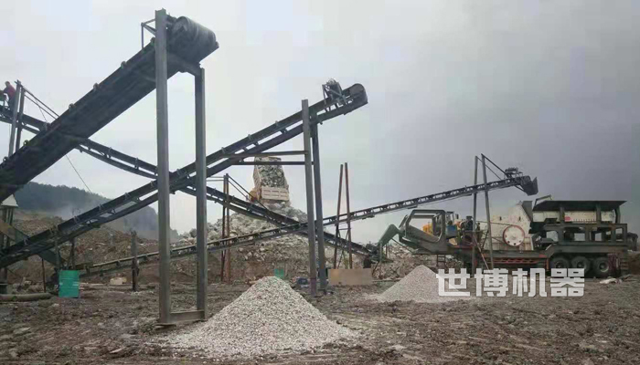 移动式石料破碎生产线 移动式石料破碎生产线