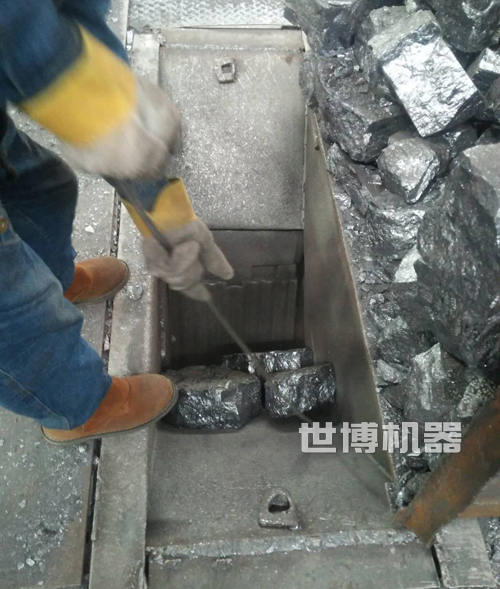 颚式破碎机破碎煤炭进料口 颚式破碎机破碎煤炭进料口